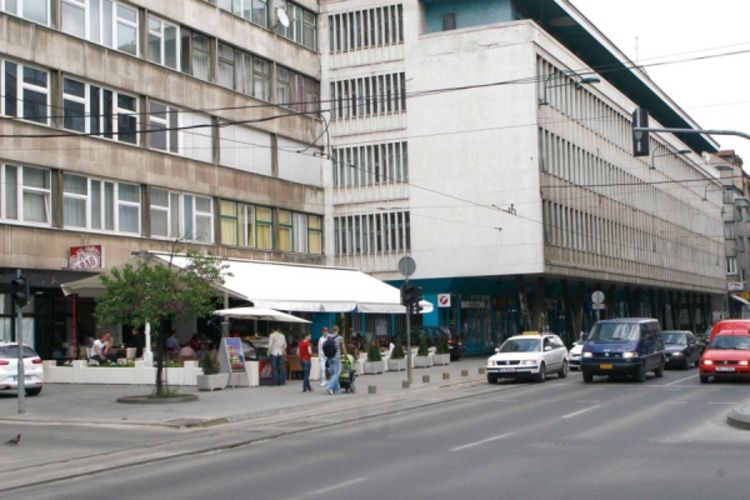 Malo firmi na prodaju
