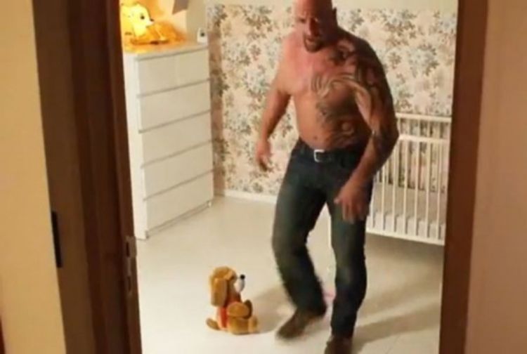 Zločesta reklama podigla prašinu (Video)