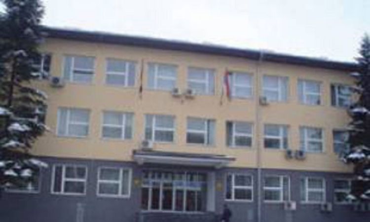 Protest pred početak suđenja zbog podmićivanja na lokalnim izborima