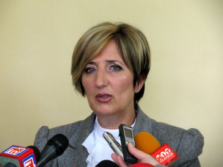 Hoće da smanje penzije u RS