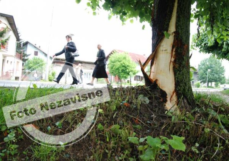 Tragedija u Čelincu: Poginuli braća Dragan i Bojan Pejaković (Foto)