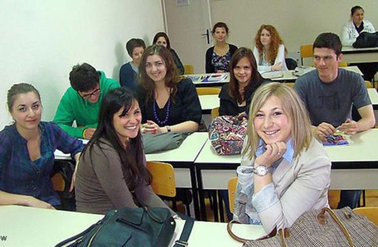 SFRJ je bila o.k., ali bolje je da je nema
