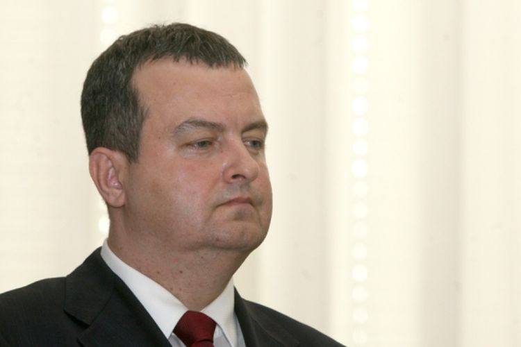Dačić: Okupljanja građana pod kontrolom