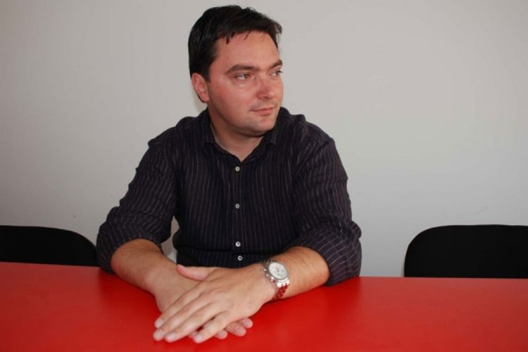 Košarac: RS emotivno potresena Mladićevim hapšenjem