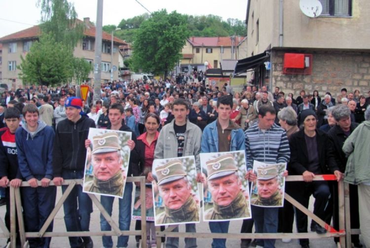 Miting u Kalinoviku: Uzeli ste nam orla, ali je ostalo gnijezdo (Foto)