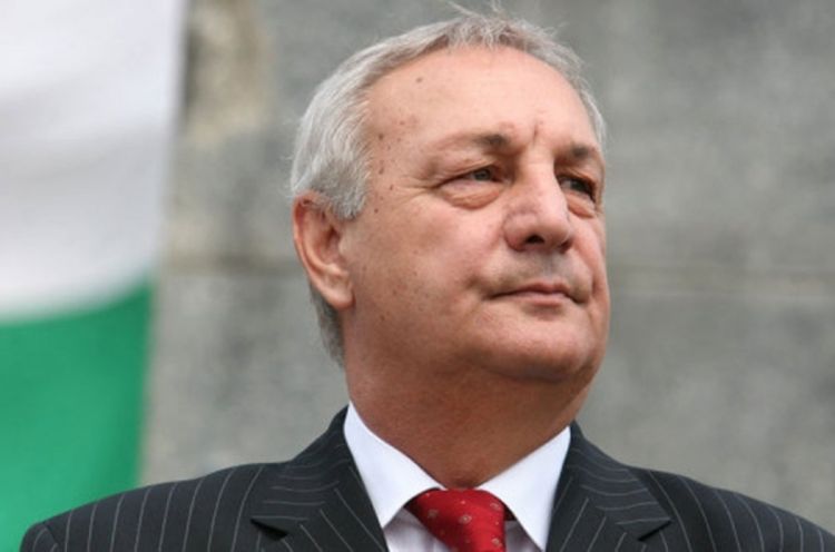 Umro Sergej Bagapš