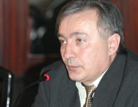 Slavo Kukić na čekanju