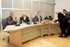 Kanton Sarajevo: Obećali uštede, a gomilaju troškove