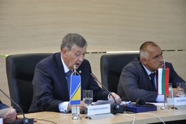 Krajnje vrijeme da BiH preuzme odgovornost za svoju budućnost