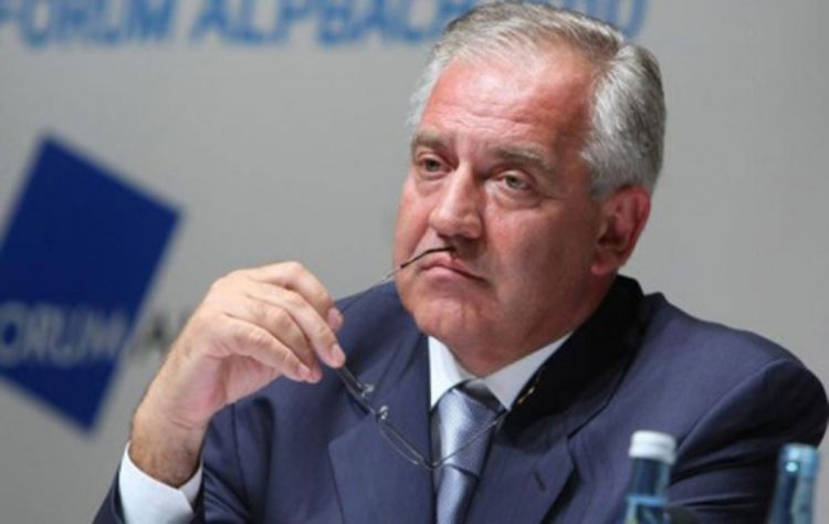 Ivo Sanader traži hitno izručenje Hrvatskoj