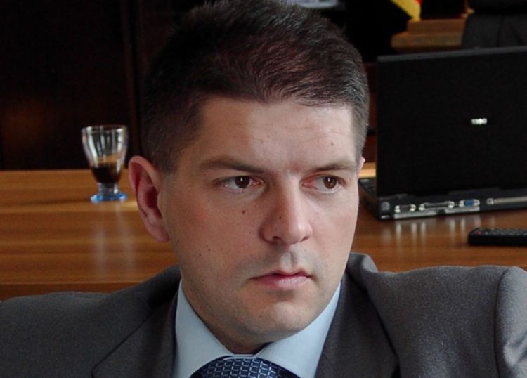 Reakcije na potez direktora OBA:  Skandalozno što Džuvo štiti Bašića