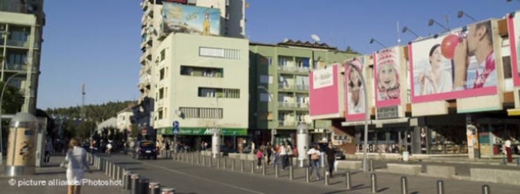 Dva ljekara i obućar obljubili djevojčicu