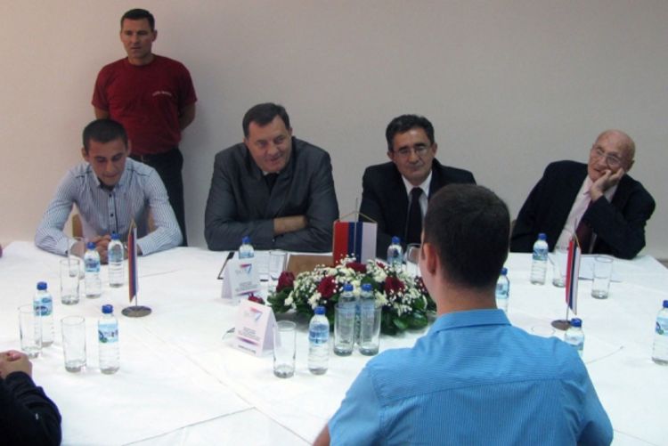 Dodik: Uslovi studiranja bliži evropskim standardima