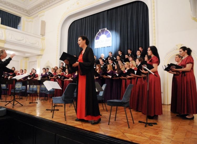 Premijerno izveli Pasiju po Mateju