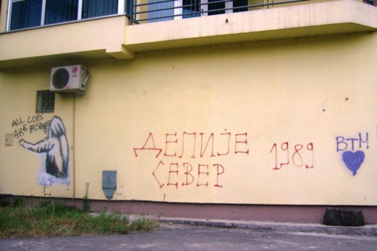 Teslić na meti vandala