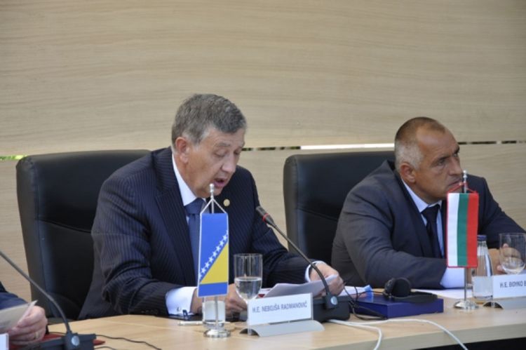 Krajnje vrijeme da BiH preuzme odgovornost za svoju budućnost
