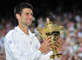 Osvojio i Vimbldon: Nole piše tenisku istoriju (Video, Foto)