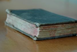 Ko je pisao Bibliju?