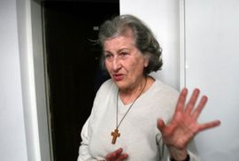 Biljana Plavšić: Karadžić pokušao da me smjesti u ludnicu
