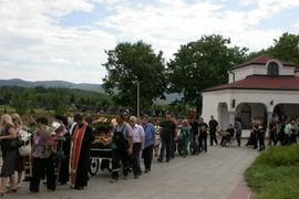 Sahranjeni otac, kćerka i unuk koji su poginuli u Grčkoj