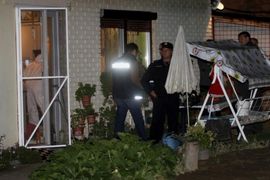 Zajedno pekli rakiju u dvorištu pa ubio prijateljicu i sebe (Foto)