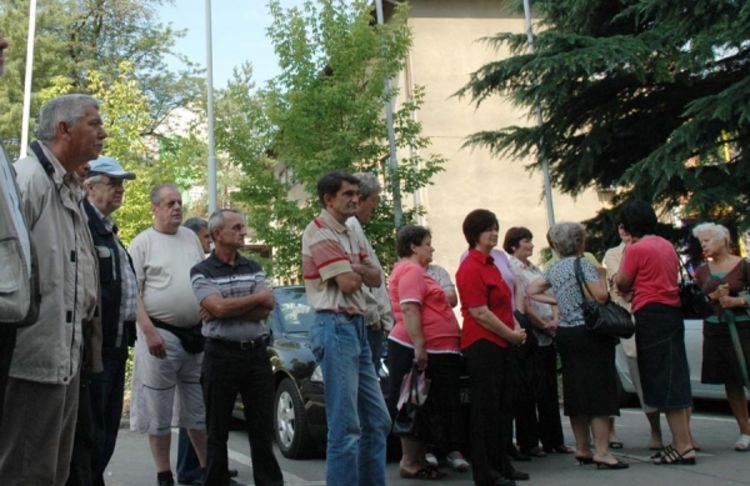Radnici Resod-Guminga hoće na biro da bi imali zdravstveno