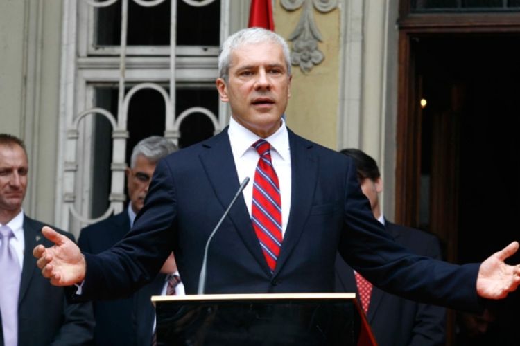 Boris Tadić pružio ruku pomirenja