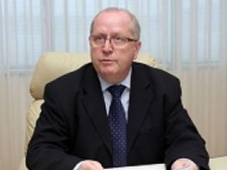 Komić: Zaposliti mlade diplomce