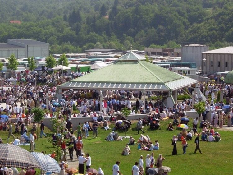 U Potočarima sutra obilježavanje 16 godina od stradanja Bošnjaka u Srebrenici