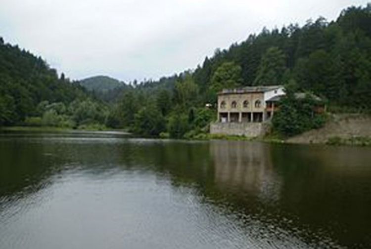 Utopili se djevojčica i mladić
