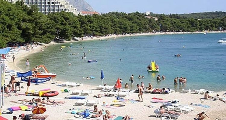 Eksplodirao gliser u Makarskoj