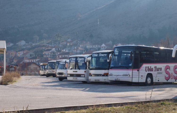Još bez autobusa prema moru