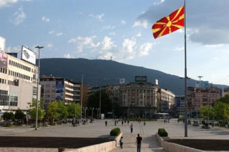 Rodbina kidnapovanih Makedonaca pet sati čekala prijem u Vladi Makedonije