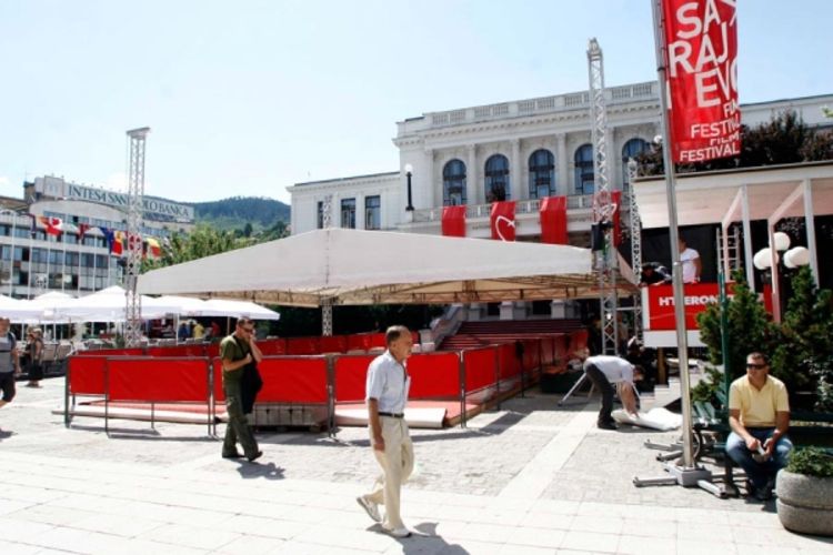 Sutra počinje SFF