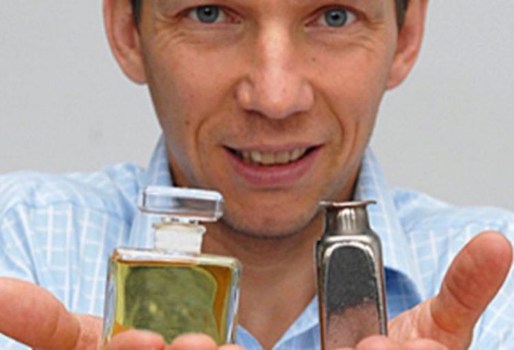 Materijal jak kao čelik i savitljiv kao plastika