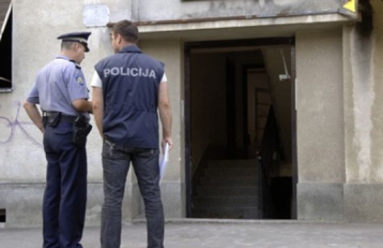 Eksplozija razorila tri stana, niko nije povrijeđen