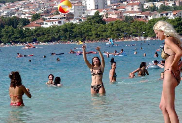 Bh. turisti nepoželjni u Makarskoj