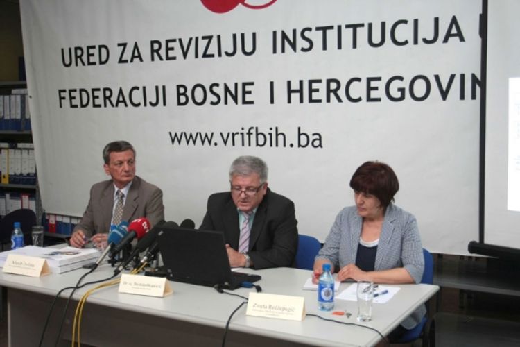 Revizori šokirani rasipništvom u Federaciji BiH