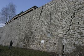 Obnova Kastela neizvjesna