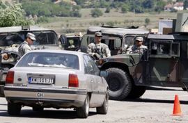 Kfor na Jarinju zabranio prelazak vozila sa hranom 