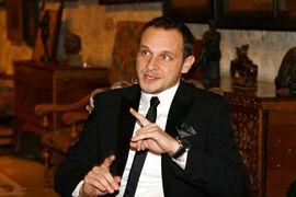 Enis Bešlagić traži producenta i režisera za svoj scenaristički ...