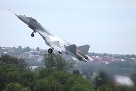 Suhoj T-50 atrakcija salona vazduhoplova (Foto, Video)