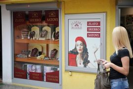 Prodaja nakita zlatarama: Prsten za ratu kredita