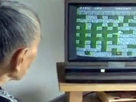 Stogodišnjakinja uživa u video igricama