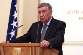 Ispitati muftijin napad na Radmanovića
