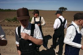 Članovi konzervativne hrišćanske grupe silovali više od 100 žena