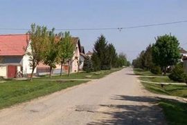 Župnik izvrijeđao ženu zbog pomaganja djeci Somalije
