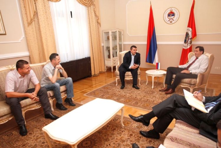 Dodik podržao rad Udruženja novinara RS