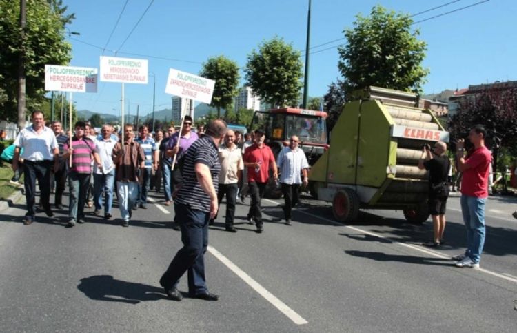 Vlada FBiH popustila pred zahtjevima poljoprivrednika