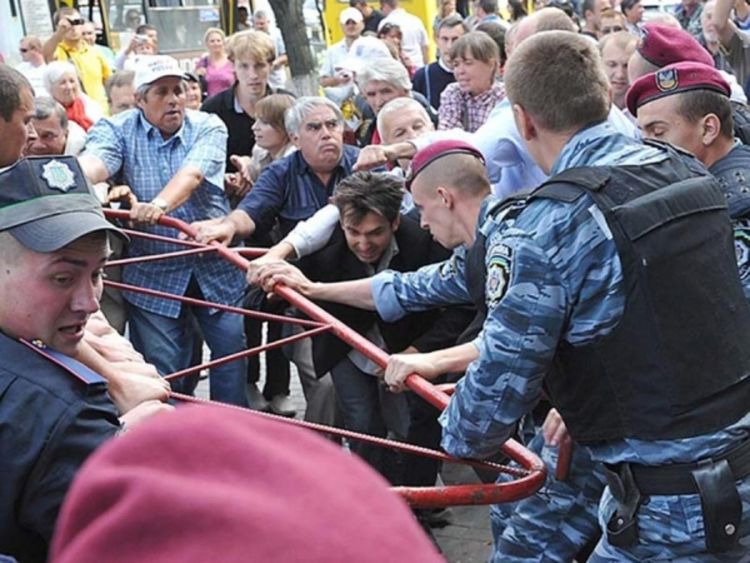 Pristalice Julije Timošenko se sukobile sa policijom